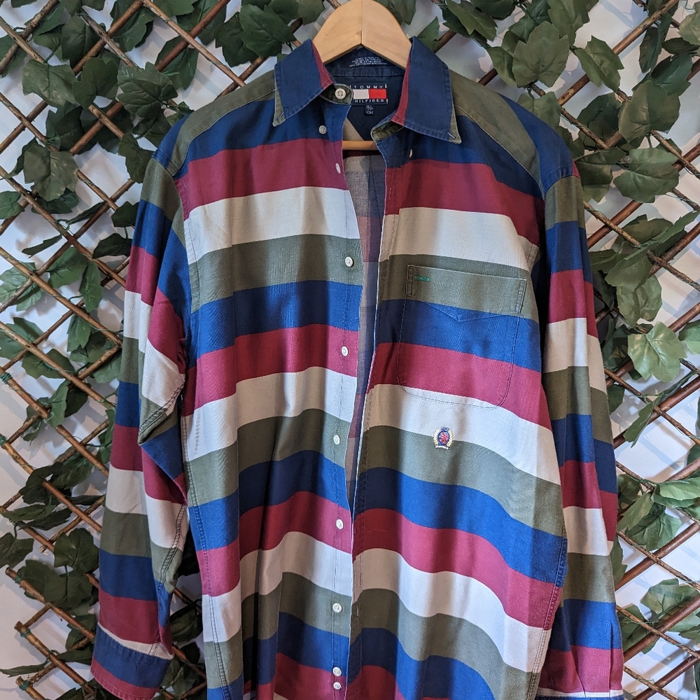 Men's vintage Tommy Hilfiger button up